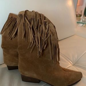 Suede fringe boots